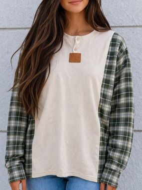 Upcycled Levi's Relaxe Casual Cream Henley with Olive Plaid Sleeves